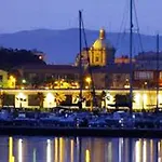 بيت للعطل Castel Sant'angelo Sea View