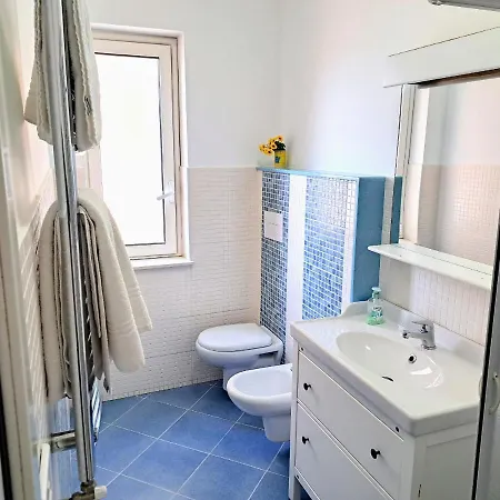 펜션 Castel Sant'angelo Sea View