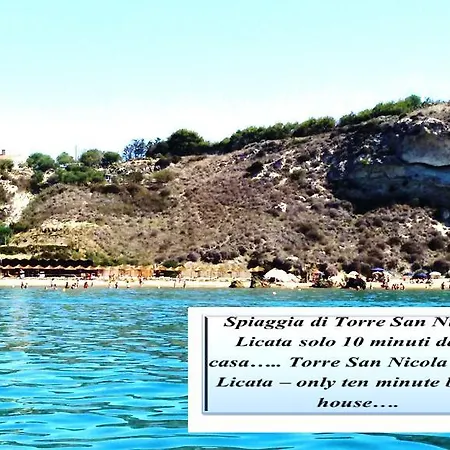 Castel Sant'angelo Sea View 펜션